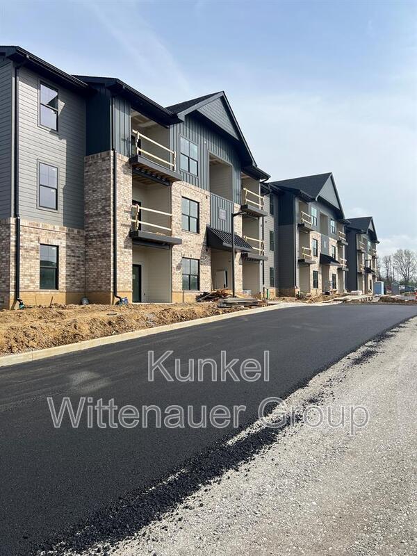 Building Photo - 96 Magnolia Dr