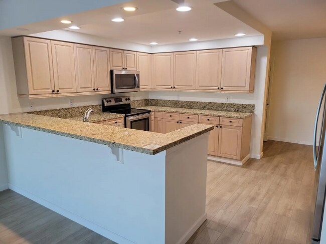 Foto del edificio - 15020 Bothell Way NE