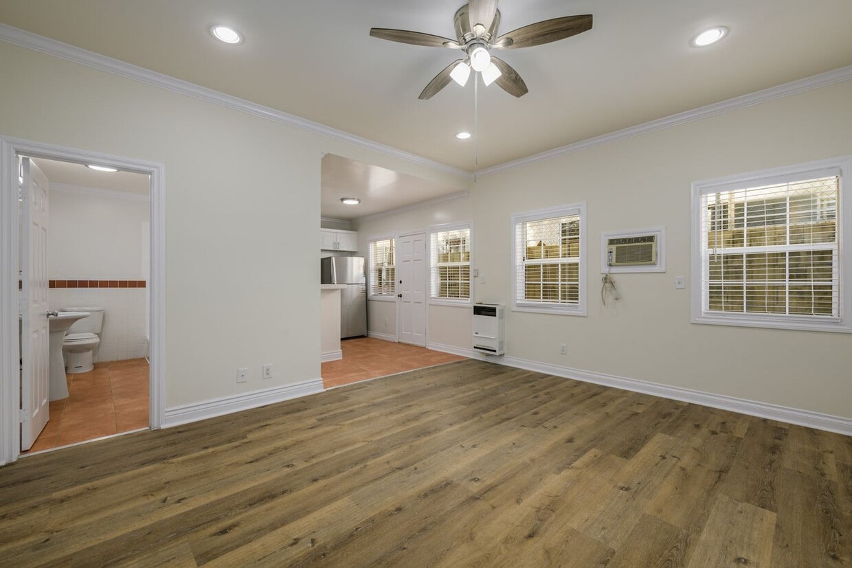 Building Photo - MC 1234 Berendo Properties LLC