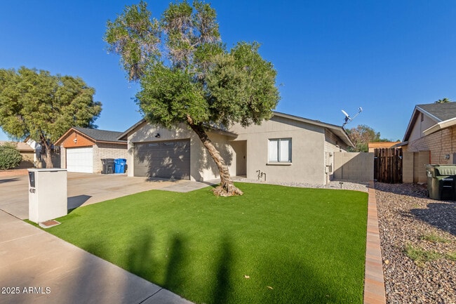 Foto del edificio - 4107 N 106th Ave