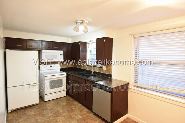 Foto del edificio - 5311 NE Barnes Ave