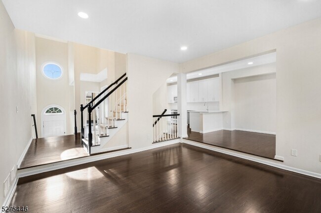 Building Photo - 7 Lackawanna Ave