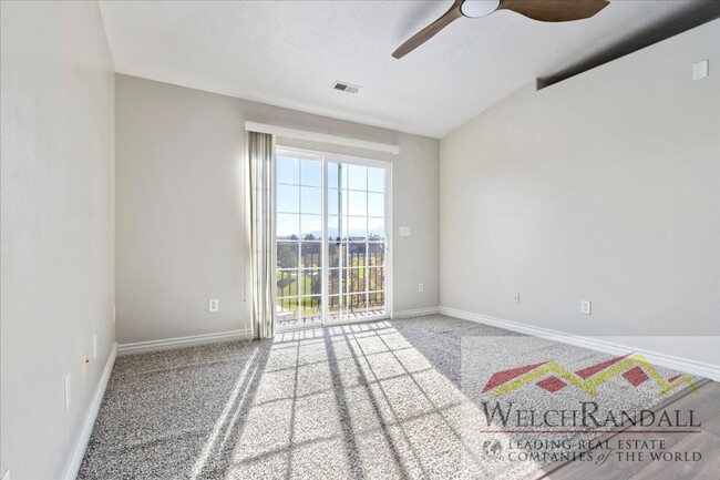 Foto del edificio - Spacious 3-Bed, 2-Bath Condo in West Jordan