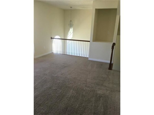 Building Photo - 10554 Timber Edge Dr