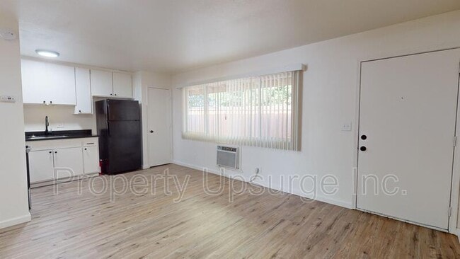 Building Photo - 2950 Lanning Ave