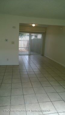Building Photo - 4511 Terrace Ave