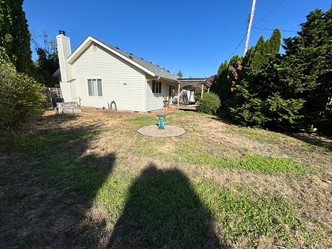 Building Photo - 2842 Shirley St