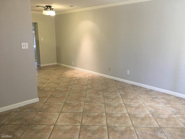 Foto del edificio - 4 br, 2 bath House - 1233 East Mission Lan...