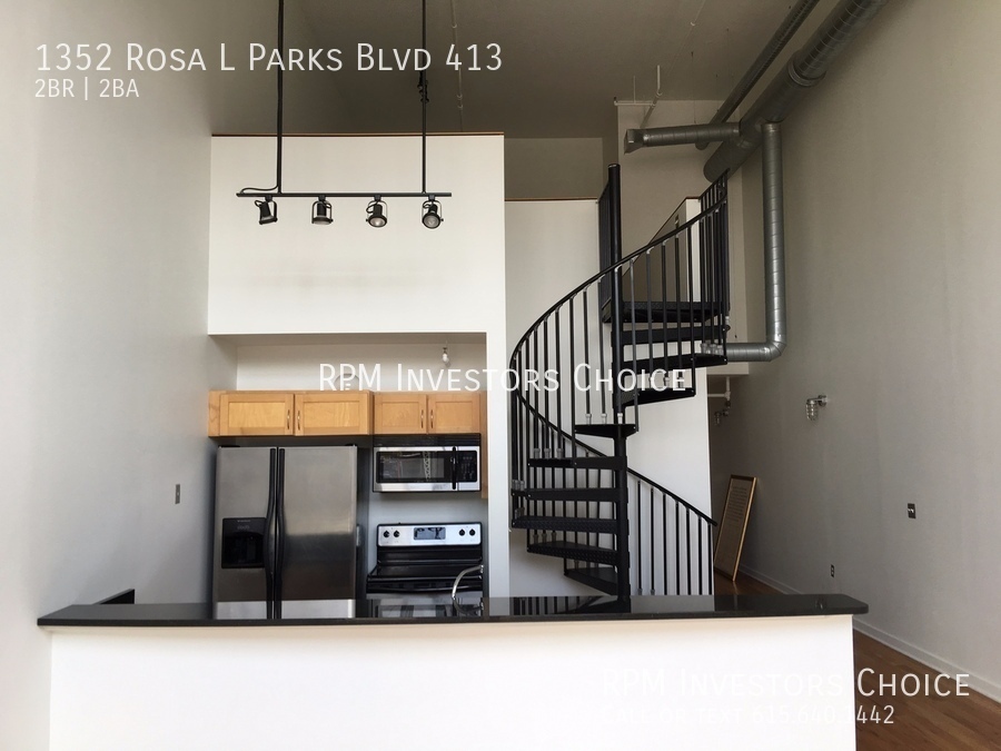 Foto principal - 1352 Rosa L Parks Blvd