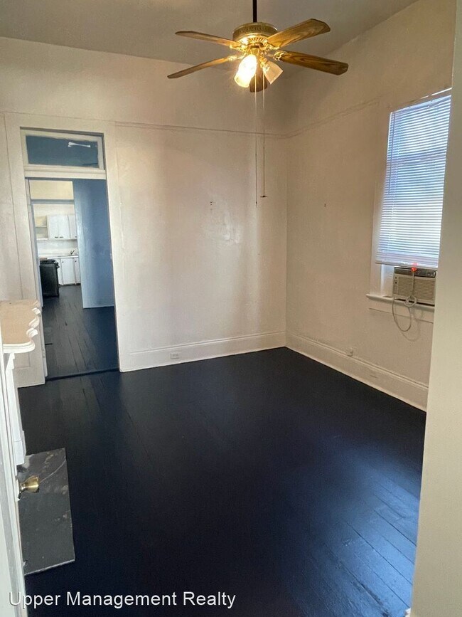 Foto del edificio - 2 br, 1 bath Apartment - 3974 - 76 Annunci...