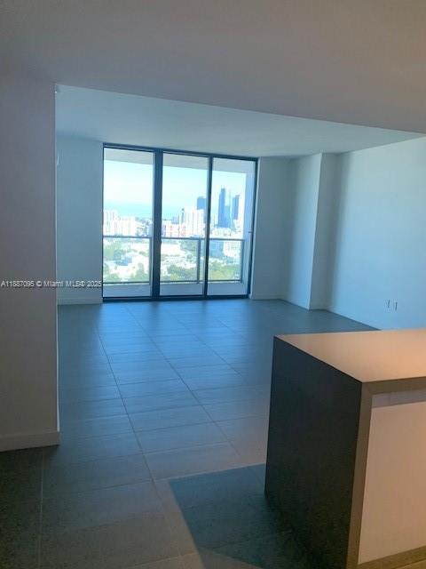 Foto del edificio - 1600 NE 1st Ave