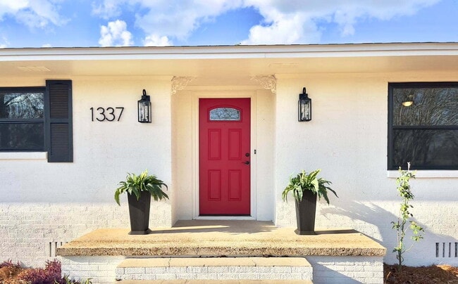 Foto del edificio - 1337 Broad St