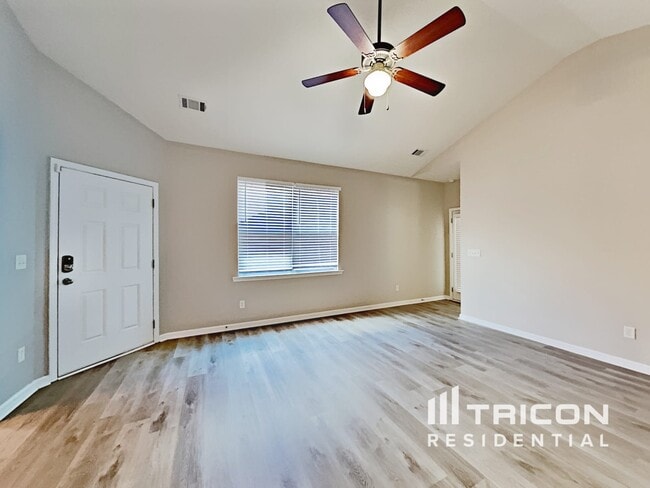 Building Photo - 7894 Bluefin Trail