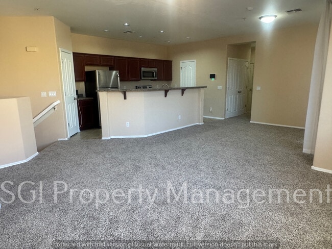 Building Photo - 8105 W Groom Creek Rd