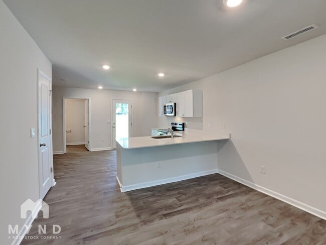 Building Photo - 8617 Brixton Shay Dr