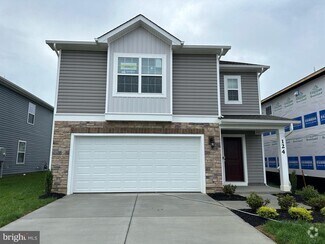 Building Photo - 124 Charing Cross Dr