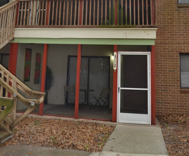 Building Photo - 317 Mabry St
