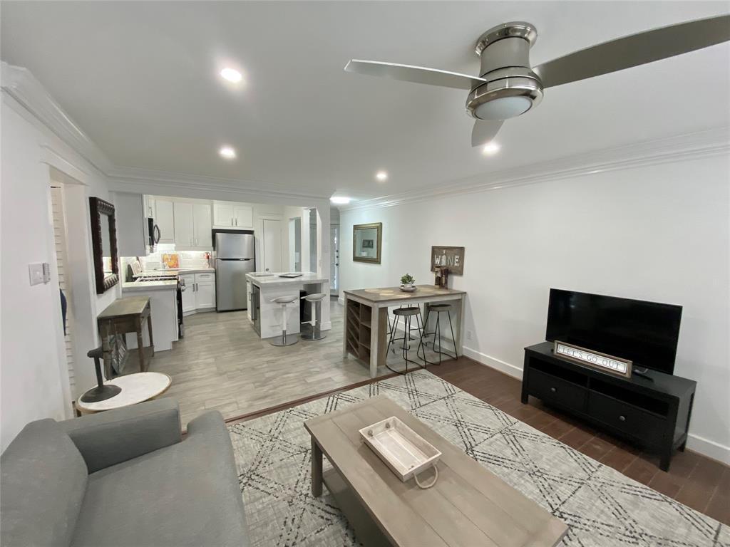 Foto principal - 614 Kipling St