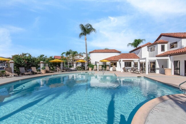 Building Photo - Vista Promenade