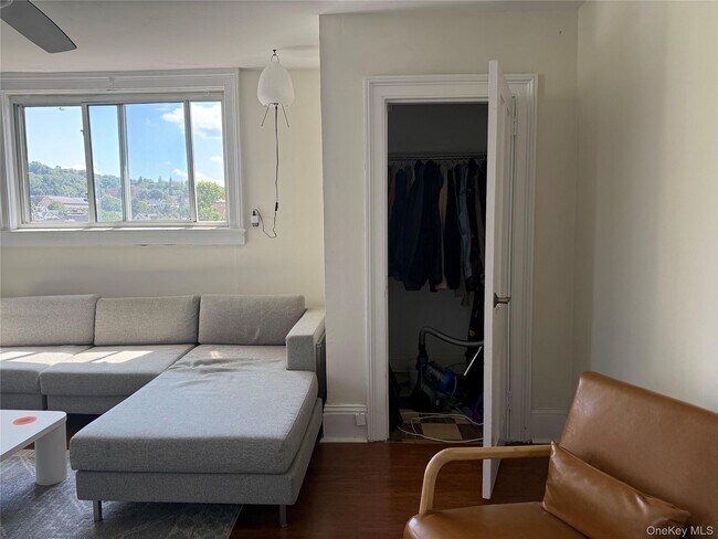 Foto del edificio - 5 Wood Ct