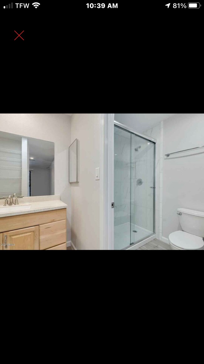 Foto del edificio - 8611 E Pierce St