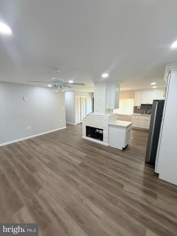 Foto del edificio - 89 Timber Ln