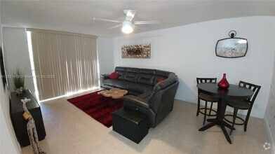 Building Photo - 10451 W Broward Blvd
