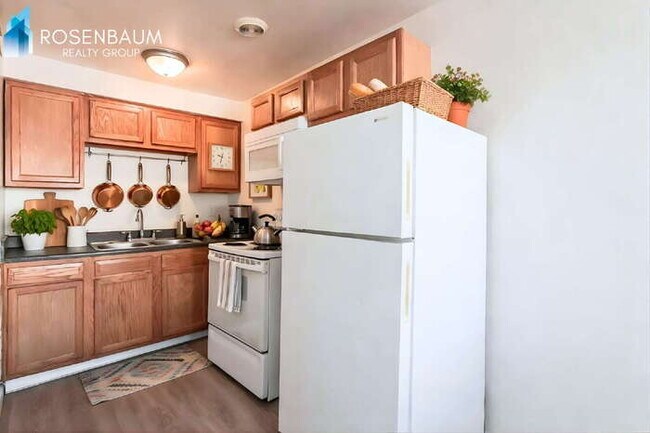 Foto del edificio - 3028 N Castro Ave