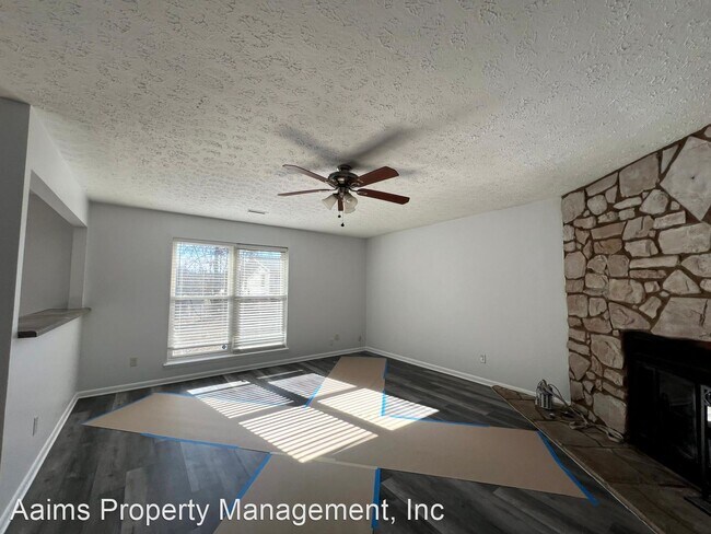 Building Photo - 3 br, 2 bath House - 3507 Nutmeg Place