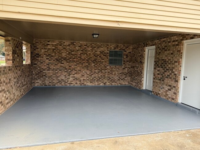 Foto del edificio - 914 Maureen St