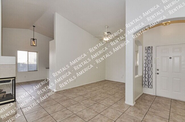 Foto del edificio - 2312 W Mystic Mountain Dr