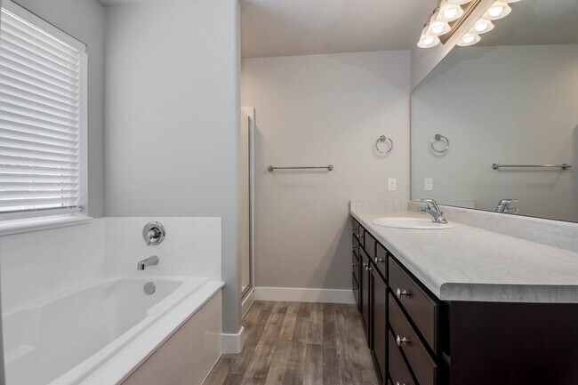 Building Photo - Incredible New Build Home for Rent in Sara...