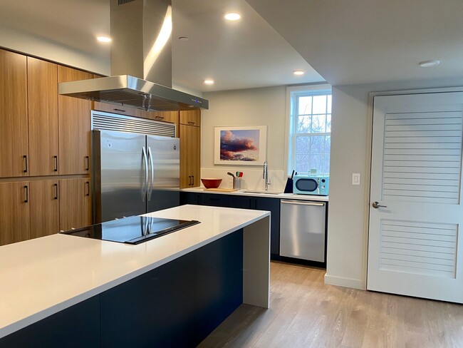 Foto del interior - 6 BR, 6 BA Co-living Apartment, Artist Des...