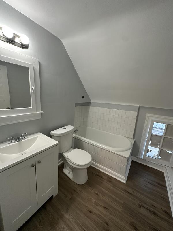 Building Photo - 3336 W 54th St