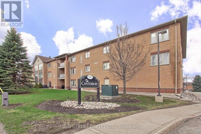 Photo du bâtiment - 500 Mapleview Dr W