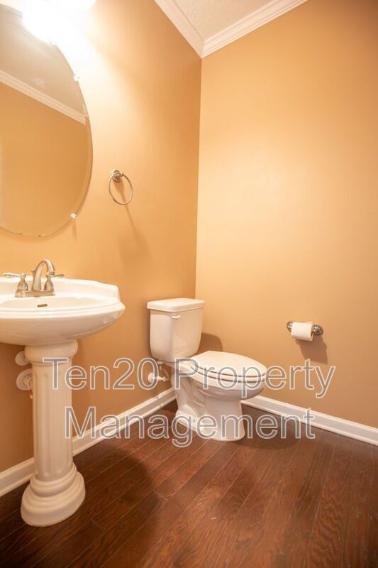 Building Photo - 9688 N Ivy Park Dr