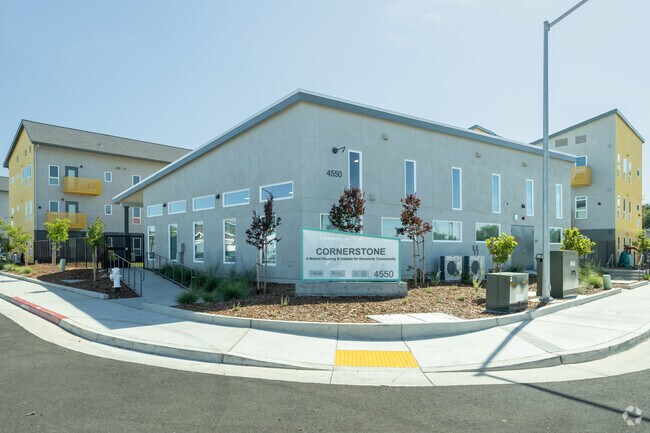 Foto principal - Cornerstone