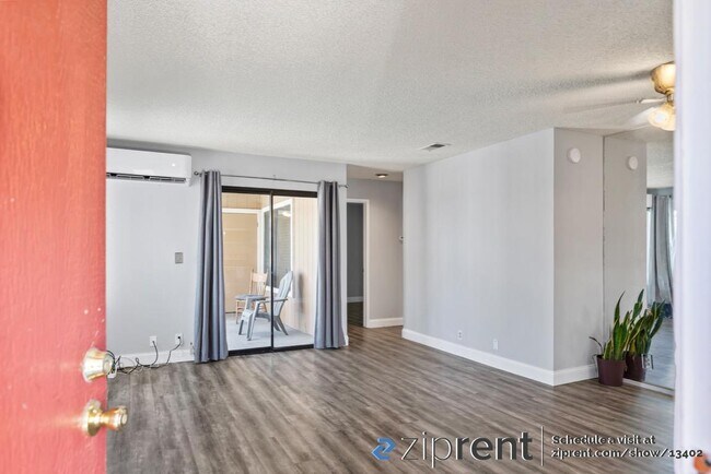 Building Photo - 107 Rancho Dr