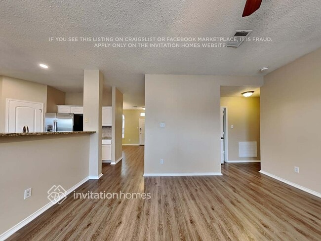 Building Photo - 1304 White Dove Ln
