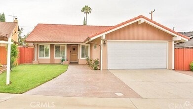 Building Photo - 2922 Aduana Dr