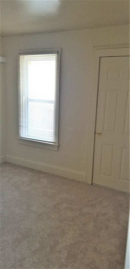 Foto del edificio - 3 br, 1 bath House - 1914 FORSTER STREET