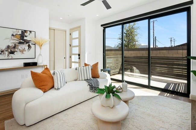 Building Photo - 56th at Arcadia