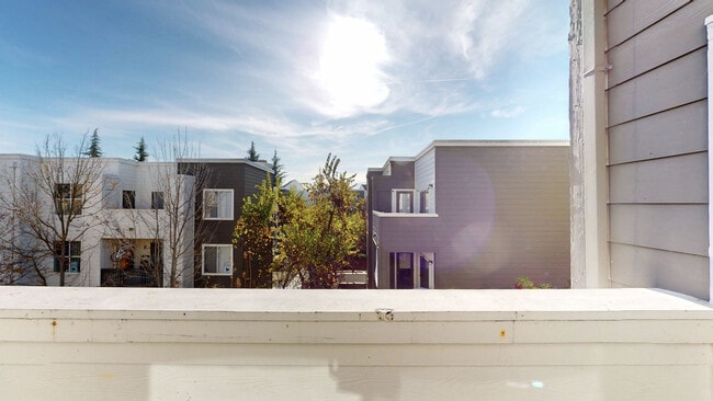 Interior Photo - Almaden Lake Village