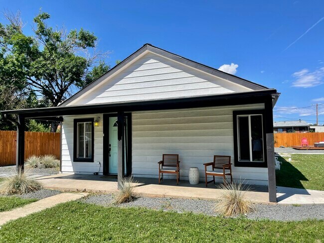 Building Photo - 5227 Quay Ct