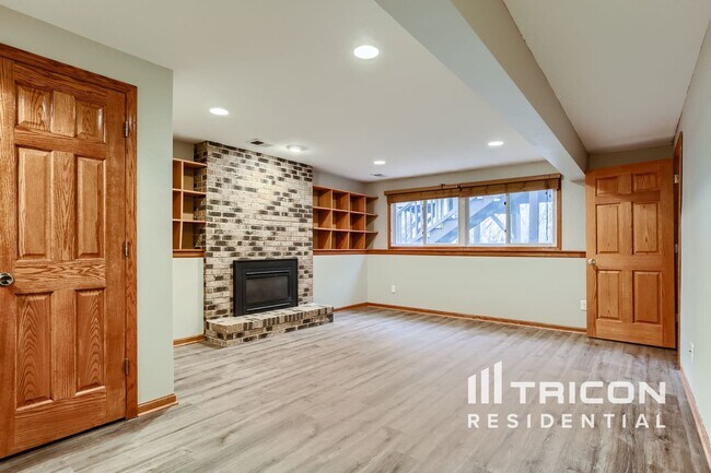 Foto del edificio - 2805 Saddlebrooke Cir