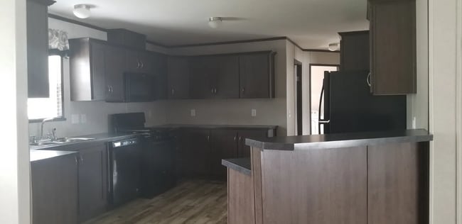 Building Photo - 9628 Cape Cod Dr