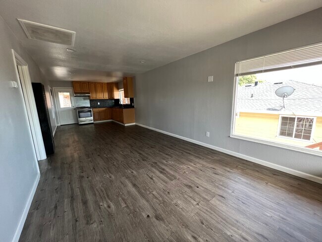 Building Photo - 24434 Leona Dr
