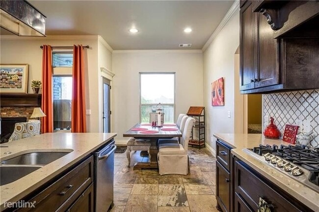 Building Photo - 4 br, 3 bath House - 425 Cristo Pass