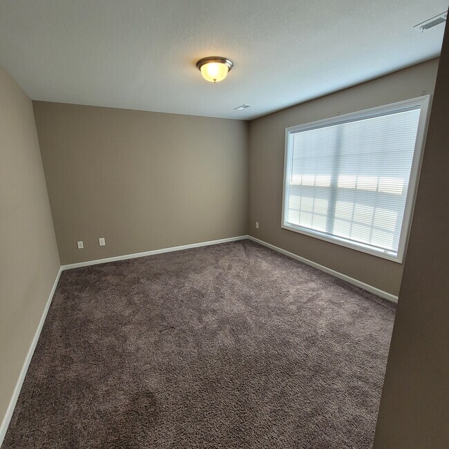Foto del edificio - 2723 Honey Hill Rd