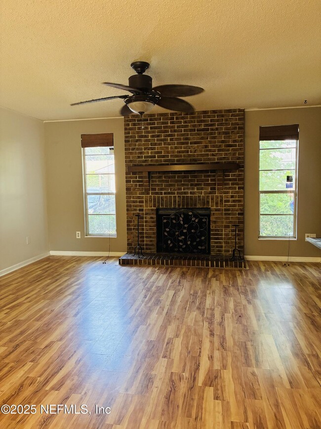 Foto del edificio - 2112 Spanish Bluff Dr